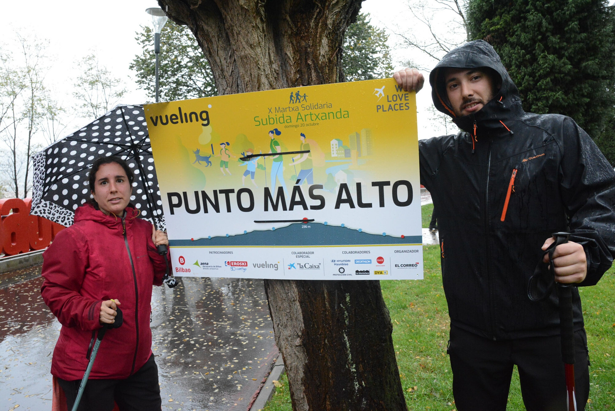 Foto 25 de la avituallamiento y mirador - Galería de la Subida a Artxanda 2019